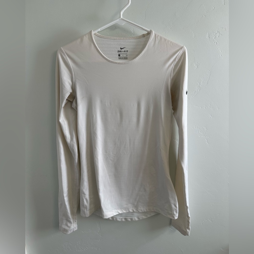 White Nike Insulated Long Sleeve